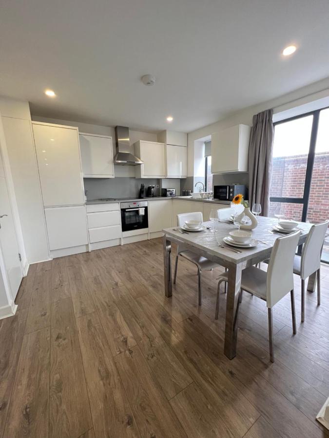 فيلا 3Bed Flat 3Wc And Great Location Near Excel City Airport O2 And Canning Town Station لندن المظهر الخارجي الصورة