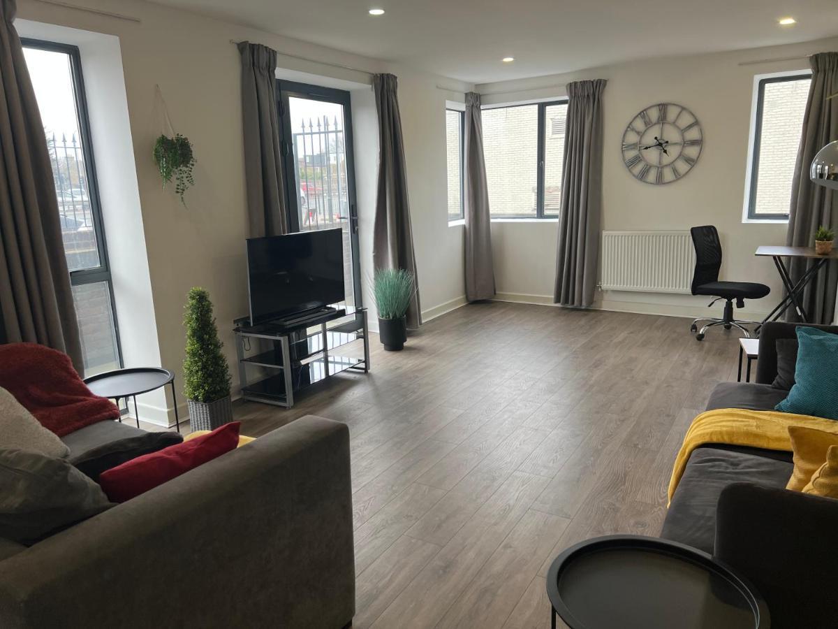 فيلا 3Bed Flat 3Wc And Great Location Near Excel City Airport O2 And Canning Town Station لندن المظهر الخارجي الصورة