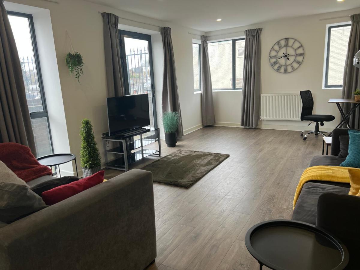 فيلا 3Bed Flat 3Wc And Great Location Near Excel City Airport O2 And Canning Town Station لندن المظهر الخارجي الصورة