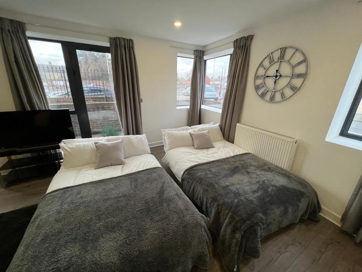 فيلا 3Bed Flat 3Wc And Great Location Near Excel City Airport O2 And Canning Town Station لندن المظهر الخارجي الصورة